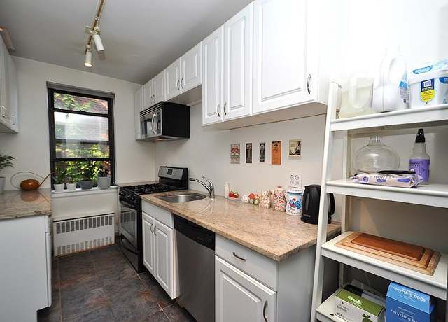 Property at 142 Garth Rd Unit 1A, Scarsdale, NY 10583, 1 bath