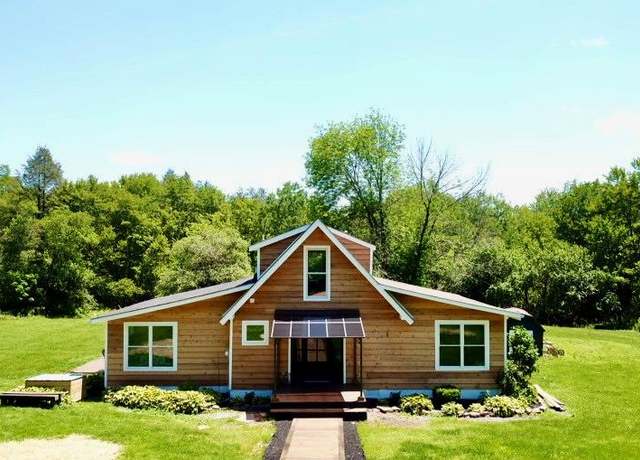 Property at 145 Salem Ridge Cir, Parksville, NY 12768, 3 beds, 2 baths