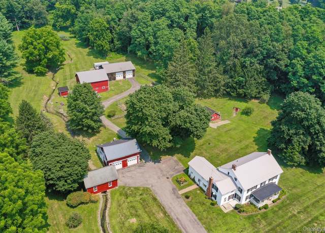 Property at 163 Gardner Hollow Rd, Poughquag, NY 12570, 4 beds, 2 baths