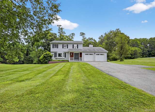 Property at 193 Judith Dr, Stormville, NY 12582, 4 beds, 2.5 baths