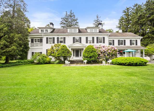 Property at 79 Balmville Rd, Balmville, NY 12550, 5 beds, 3.5 baths