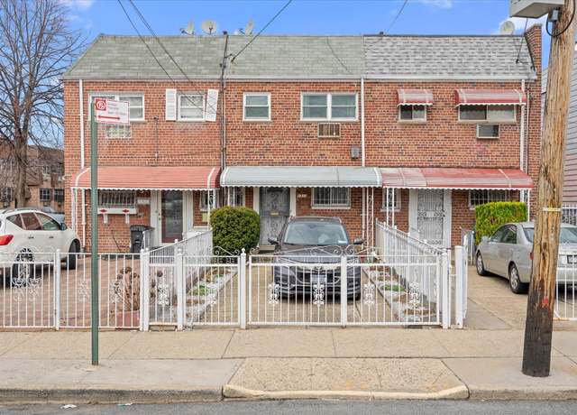 Property at 1311 Dumont Ave, Brooklyn, NY 11208, 3 beds, 1.5 baths