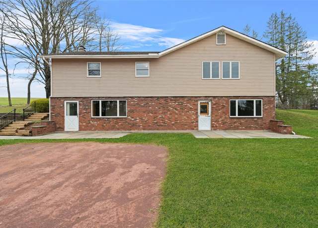 Property at 208 Shortcut Rd, Cochecton, NY 12726, 3 beds, 1 bath