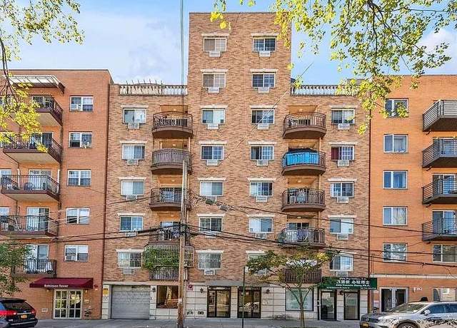 Property at 43-18 Robinson St Unit 2D, Flushing, NY 11355, 2 beds, 2 baths