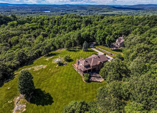 Property at 16 Reynwood Dr, Brewster, NY 10509, 4 beds, 6 baths