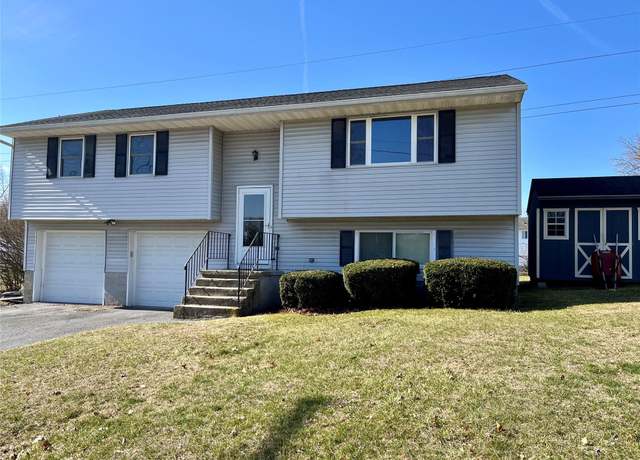 Property at 15 Toc Dr, Highland, NY 12528, 3 beds, 1.5 baths