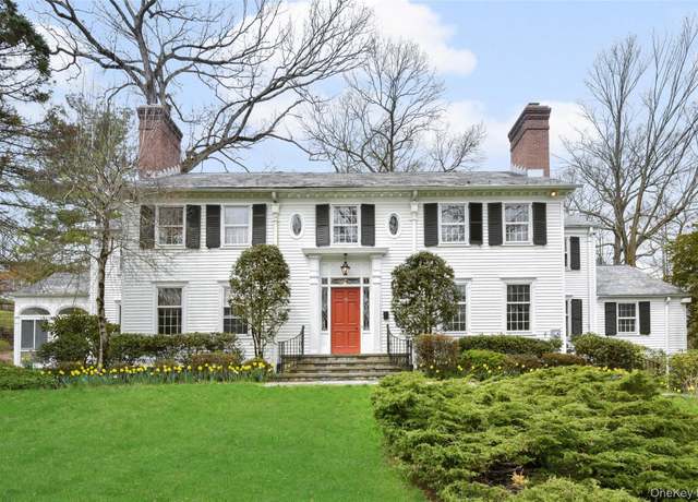 Property at 50 Overhill Rd, New Rochelle, NY 10804, 5 beds, 5 baths