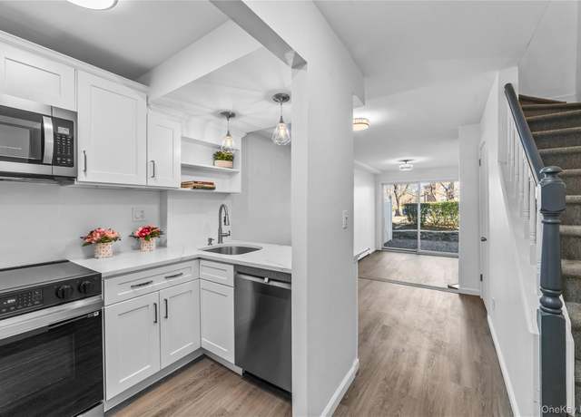 Property at 10 Westview Ave Unit H, White Plains, NY 10603, 2 beds, 1.5 baths