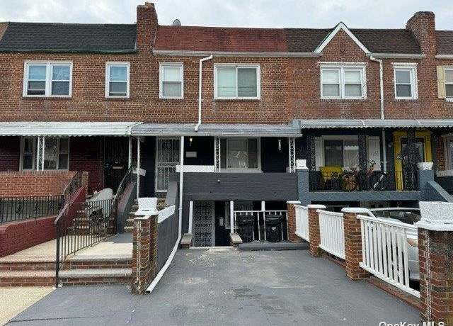 Property at 22514 Murdock Ave, Queens Village, NY 11429, 3 beds, 2 baths