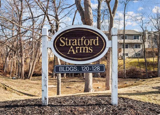 Property at 122 N Route 303 #2, Congers, NY 10920, 2 beds, 2.5 baths