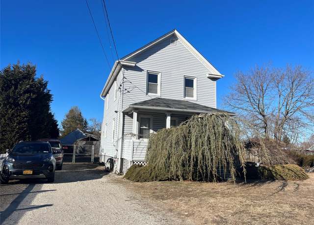 Property at 995 Church St, Bohemia, NY 11716, 3 beds, 1 bath