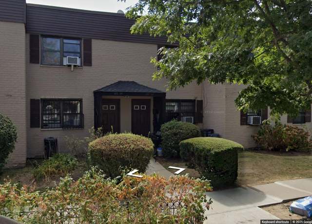 Property at 147-52 72 Ave Unit B, Kew Garden Hills, NY 11367, 2 beds, 1 bath