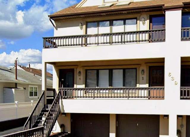 Property at 639 E Broadway #5, Long Beach, NY 11561, 3 beds, 2.5 baths