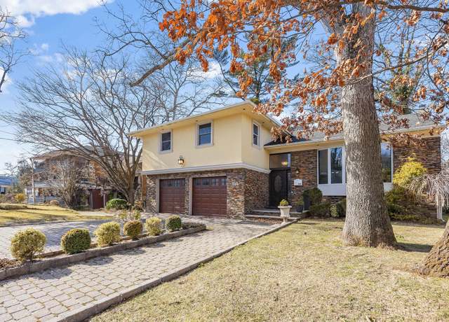 Property at 324 Hungry Harbor Rd, Valley Stream, NY 11581, 4 beds, 3 baths