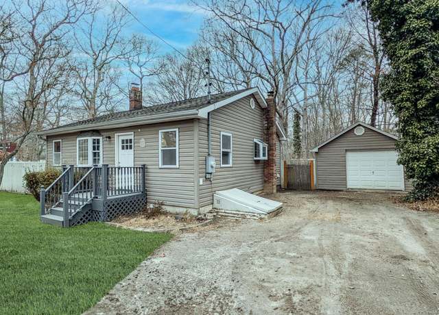Property at 5 Vine Rd, Mastic Beach, NY 11951, 3 beds, 1 bath