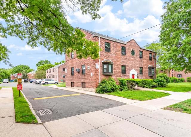 Property at 82-32 155th Ave #095, Howard Beach, NY 11414, 1 bed, 1 bath
