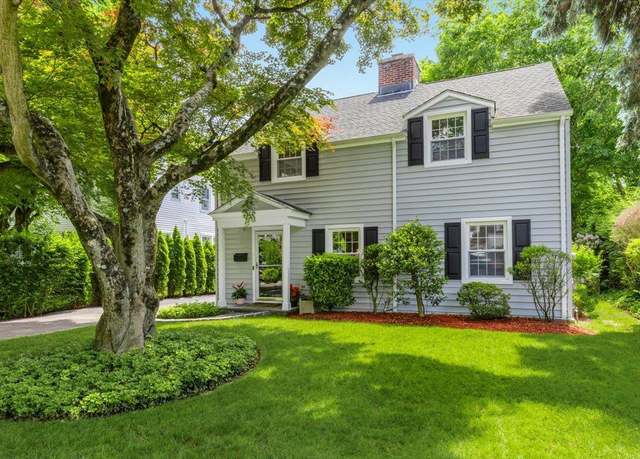 Property at 94 Sprague Rd, Scarsdale, NY 10583, 3 beds, 2.5 baths
