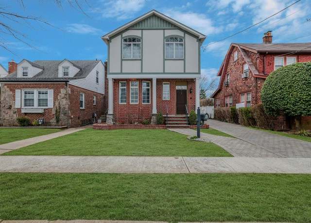 Property at 155 N 5 St, New Hyde Park, NY 11040, 5 beds, 2.5 baths