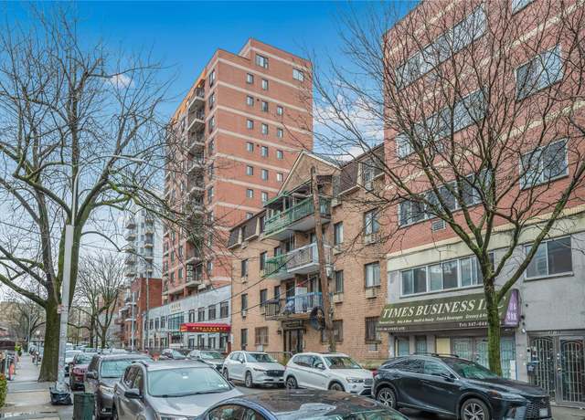 Property at 132-18 Avery Ave Unit 4D, Flushing, NY 11355, 2 beds, 2 baths