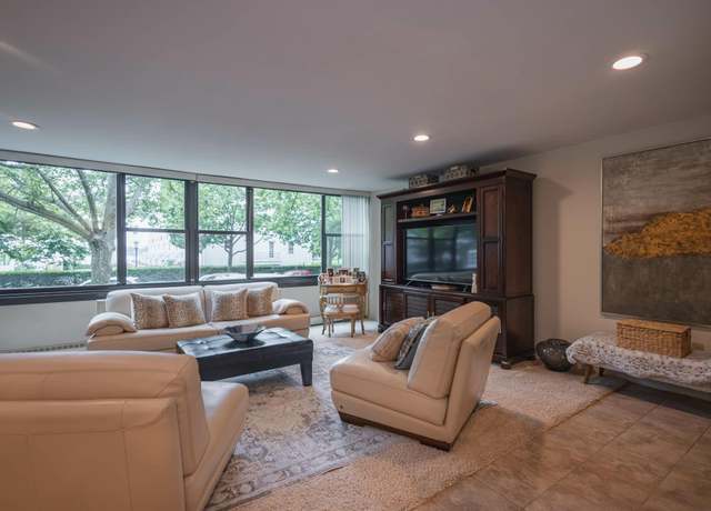 Property at 166-35 9th Ave Unit 2C, Beechhurst, NY 11357, 2 beds, 1 bath