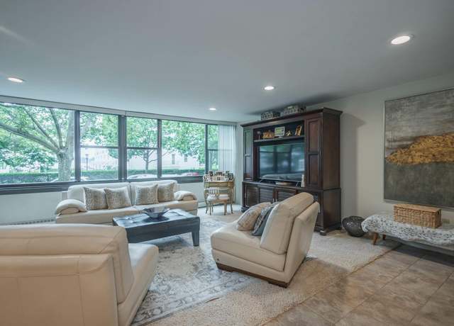 Property at 166-35 9th Ave Unit 2C, Beechhurst, NY 11357, 2 beds, 1 bath