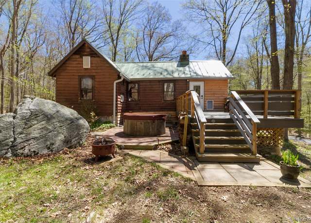 Property at 64 Palmer Trl, Carmel, NY 10512, 2 beds, 1 bath