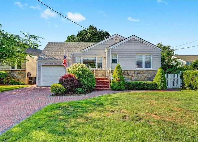 Property at 29 Noble St, Lynbrook, NY 11563, 3 beds, 2 baths