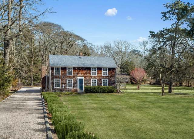 Property at 33 West Dr, East Hampton, NY 11937