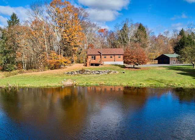 Property at 189 Fulton Hl, Callicoon, NY 12723, 3 beds, 2 baths