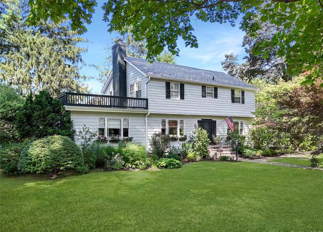 Property at 7 Reid Ave, Port Washington, NY 11050, 4 beds, 2.5 baths