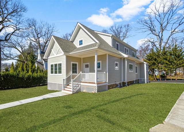Property at 146 Mountain Ave, New Rochelle, NY 10804, 4 beds, 3.5 baths