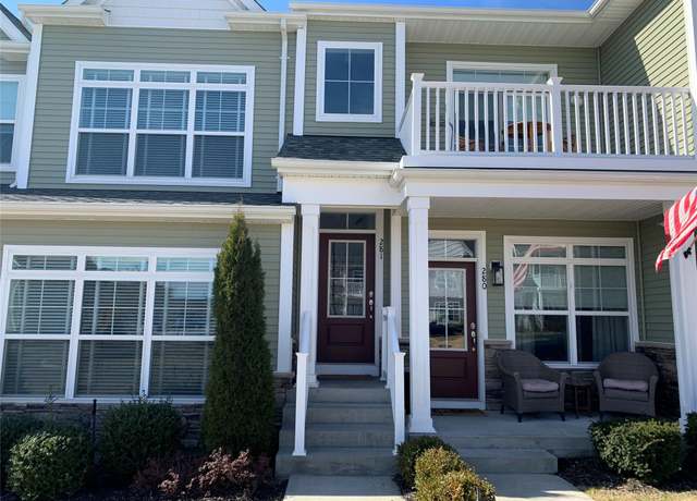 Property at 281 Silver Timber Dr #281, Yaphank, NY 11980, 2 beds, 2 baths
