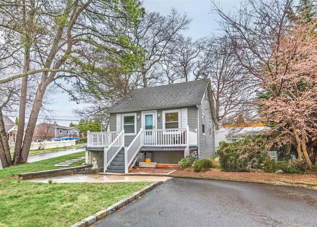 Property at 409 Locust Dr, Rocky Point, NY 11778, 2 beds, 2 baths