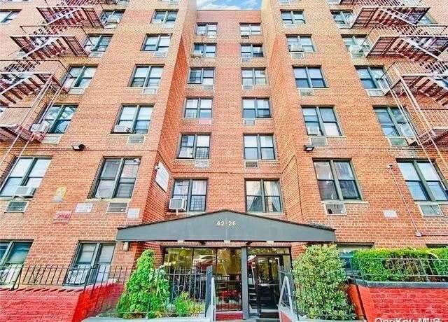 Property at 42-26 81st St Unit 4M, Elmhurst, NY 11373, 1 bed, 1 bath