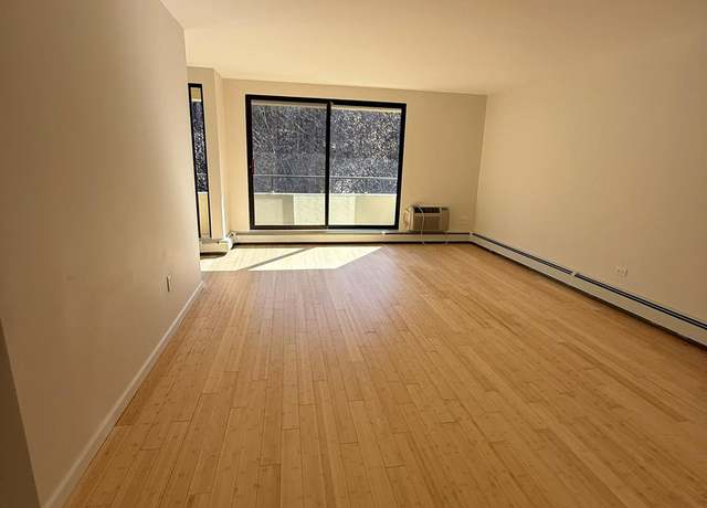 Property at 1 David Ln Unit 8A, Yonkers, NY 10701, 1 bath