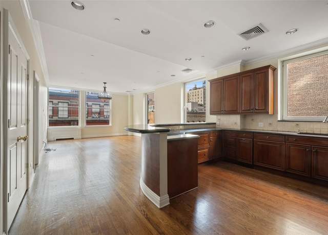Property at 222 Park Ave S Unit 8E, New York (manhattan), NY 10003, 4 beds, 2.5 baths