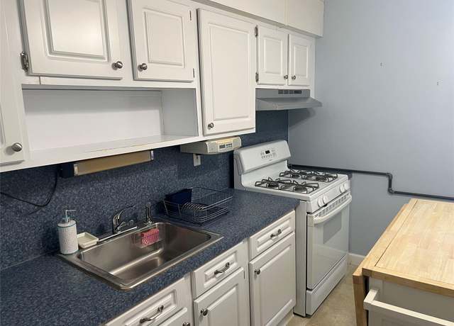 Property at 855 Palisade Unit 2E, Yonkers, NY 10703, 1 bed, 1 bath