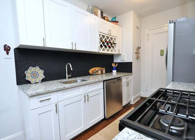Property at 209 Garth Rd Unit 2B, Scarsdale, NY 10583, 1 bed, 1 bath