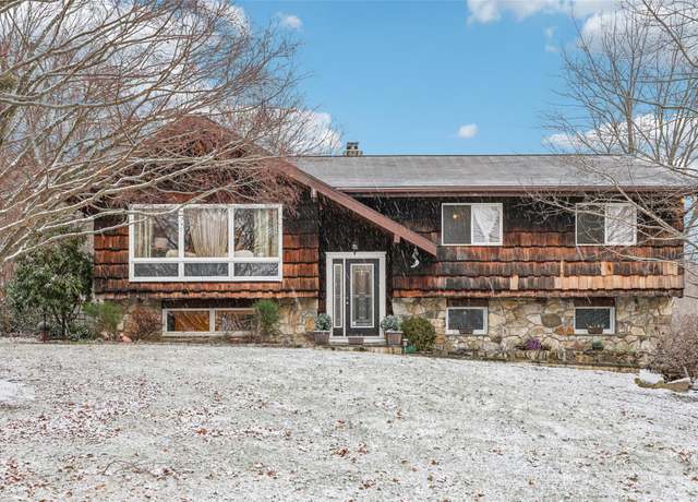 Property at 20 Overhill Rd, Stormville, NY 12582, 3 beds, 3 baths