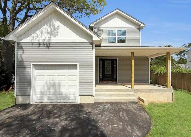 Property at 114 West End Dr, Shirley, NY 11967, 3 beds, 2.5 baths