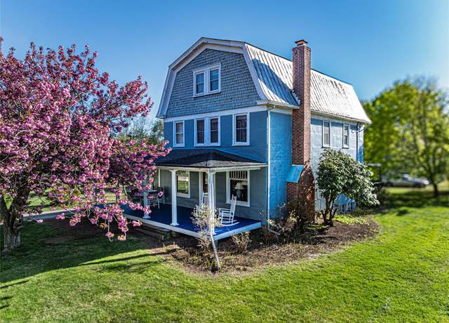 Property at 630 New Suffolk Rd, Cutchogue, NY 11935, 4 beds, 2.5 baths