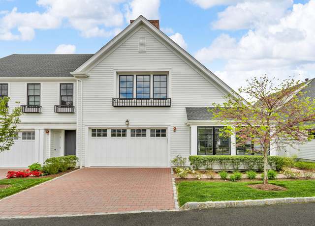 Property at 12 Lavender Ln, Rye Brook, NY 10573, 3 beds, 3.5 baths