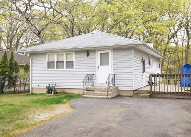 Property at 9 Claremont Dr, Mastic Beach, NY 11951, 3 beds, 1 bath