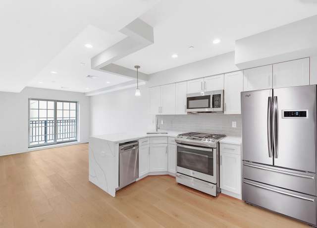 Property at 23-23 30th Rd #3, Astoria, NY 11102, 1 bed, 1 bath