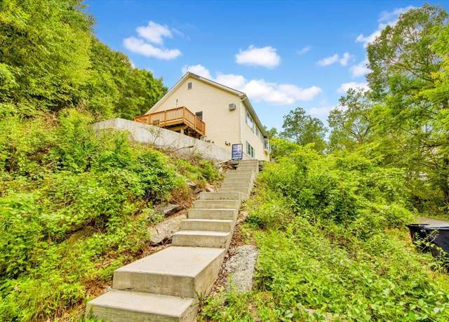 Property at 254 Farm To Market Rd, Brewster, NY 10509, 3 beds, 2.5 baths