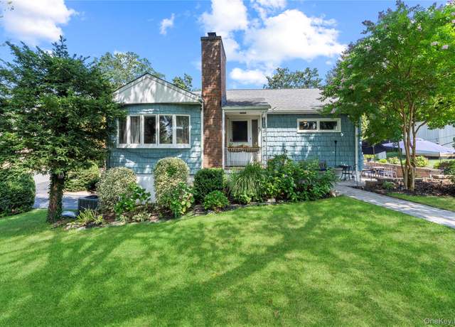 Property at 15 Bayard Ave, Bayville, NY 11709, 4 beds, 2 baths