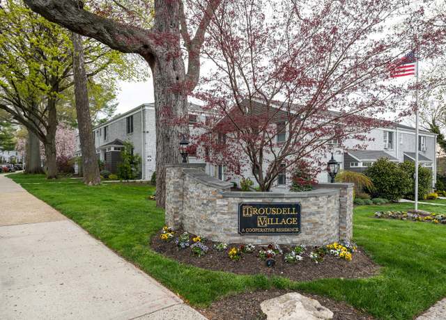 Property at 8 Glen Keith Rd Unit U, Glen Cove, NY 11542, 2 beds, 1 bath