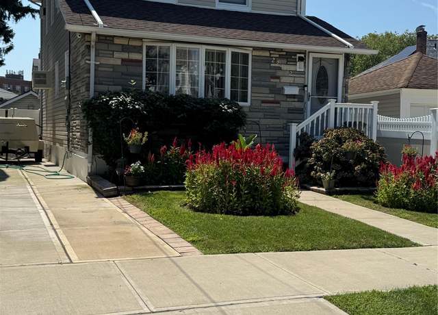 Property at 224-12 93 Ave, Queens Village, NY 11428, 3 beds, 2.5 baths