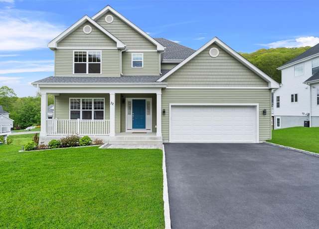 Property at 32 North Ridge Rd, Mahopac, NY 10541, 4 beds, 2.5 baths