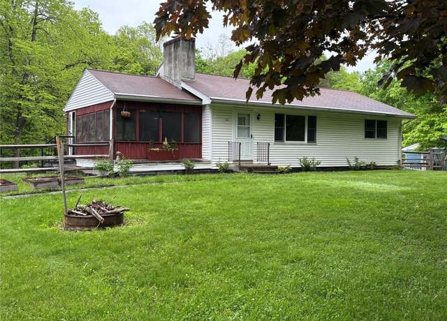 Property at 165 Haviland Rd, Poughkeepsie, NY 12601, 3 beds, 1 bath
